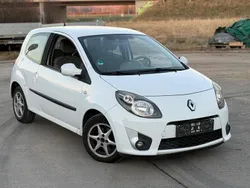Weiß Gebraucht 2009 Renault Twingo Kleinwagen | 2.799 € (Fairer Preis)