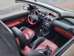 Silber Gebraucht 2002 Peugeot 206 CC Cabrio | 999 € (Fairer Preis)