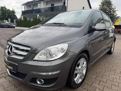Grau Gebraucht 2008 Mercedes B200 Van / Kleinbus | 2.900 € (Superpreis)