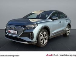 Blau Gebraucht 2022 Audi Q4 Sportback e-tron Ambiente SUV | 35.940 € (Fairer Preis)