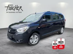 Grau Gebraucht 2021 Dacia Lodgy Comfort Van / Kleinbus | 16.470 € (Teuer)