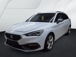 Weiß Gebraucht 2024 Seat Leon ST FR Kombi | 26.555 € (Guter Preis)