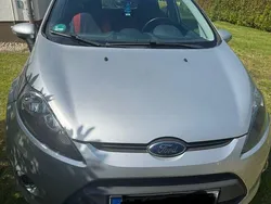 Grau Gebraucht 2012 Ford Fiesta Kleinwagen | 2.800 € (Fairer Preis)