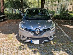 Grau Gebraucht 2016 Renault Scénic III Van / Kleinbus | 7.590 € (Fairer Preis)