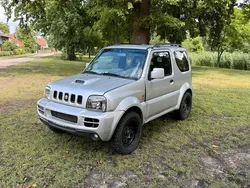 Silber Gebraucht 2007 Suzuki Jimny SUV | 5.300 € (Fairer Preis)