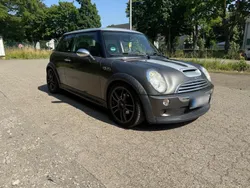 Grau Gebraucht 2005 Mini Cooper S Kleinwagen | 3.400 €