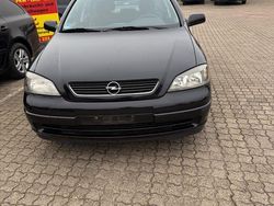 Blau Gebraucht 2003 Opel Astra Comfort Limousine | 2.450 € (Teuer)