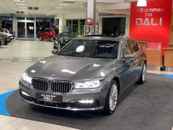 Grau Gebraucht 2018 BMW 730 Sport Line Limousine | 26.990 € (Superpreis)