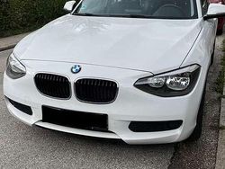 Weiß Gebraucht 2014 BMW 116 Sport Line Kleinwagen | 10.350 € (Fairer Preis)