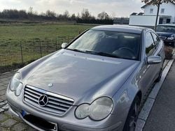 Gebraucht 2006 Mercedes C200 Coupé | 2.500 € (Superpreis)