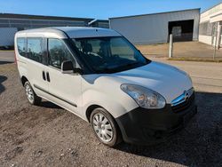 Weiß Gebraucht 2012 Opel Combo Selection Van / Kleinbus | 4.500 € (Guter Preis)