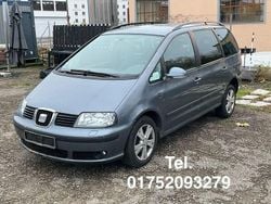 Grau Gebraucht 2009 Seat Alhambra Van / Kleinbus | 2.490 € (Superpreis)