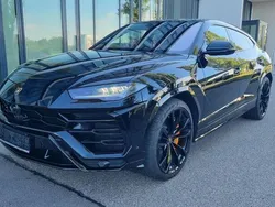 Schwarz Gebraucht 2022 Lamborghini Urus SUV | 272.000 € (Etwas zu teuer)