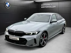Grau Gebraucht 2024 BMW 330 Comfort Edition Limousine | 45.380 € (Guter Preis)
