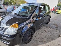 Schwarz Gebraucht 2005 Renault Modus Van / Kleinbus | 1.490 € (Guter Preis)