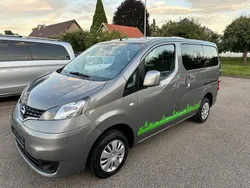 Grau Gebraucht 2018 Nissan Evalia Tekna Van / Kleinbus | 15.999 € (Etwas zu teuer)