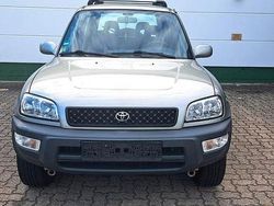 Silber Gebraucht 1999 Toyota RAV4 SUV | 3.450 € (Fairer Preis)