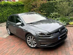 Grau Gebraucht 2020 VW Golf VII Highline Limousine | 15.950 € (Guter Preis)