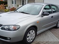 Silber Gebraucht 2003 Nissan Almera Kombi | 4.850 € (Teuer)