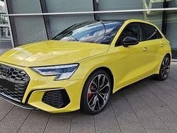 Pythongelb metallic Gebraucht 2023 Audi S3 Kleinwagen | 49.980 € (Etwas zu teuer)