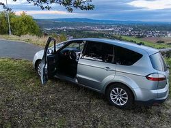 Grau Gebraucht 2009 Ford S-MAX S Van / Kleinbus | 5.200 € (Etwas zu teuer)