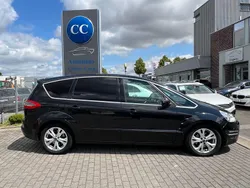 Schwarz Gebraucht 2010 Ford S-MAX Titanium Van / Kleinbus | 6.999 € (Teuer)