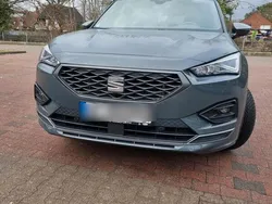 Grau Gebraucht 2023 Seat Tarraco FR SUV | 36.350 € (Fairer Preis)