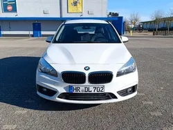 Weiß Gebraucht 2016 BMW 218 Gran Tourer Performance Van / Kleinbus | 13.000 € (Guter Preis)