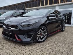 Schwarz Gebraucht 2023 Kia ProCeed GT Kleinwagen | 30.900 € (Fairer Preis)