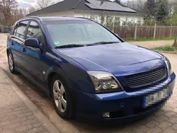 Blau Gebraucht 2003 Opel Signum Cosmo Kombi | 1.200 € (Guter Preis)