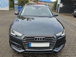 Grau Gebraucht 2019 Audi A4 Design Kombi | 18.900 € (Guter Preis)
