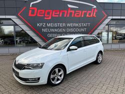 Weiß Gebraucht 2018 Skoda Rapid Clever Limousine | 11.990 € (Etwas zu teuer)