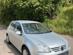Silber Gebraucht 2007 VW Golf V Limousine | 4.500 € (Teuer)