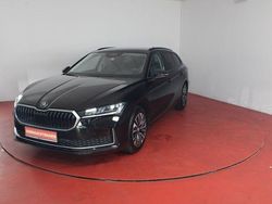 Ebony schwarz metallic (metallic) Gebraucht 2024 Skoda Superb Selection Kombi | 29.479 € (Teuer)