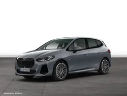 Grau Gebraucht 2024 BMW 223 Active Tourer Van / Kleinbus | 42.355 €