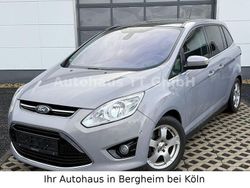 Grau Gebraucht 2011 Ford Grand C-Max Titanium Van / Kleinbus | 5.950 € (Fairer Preis)