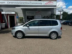 Silber Gebraucht 2012 VW Touran Comfortline Van / Kleinbus | 5.950 € (Fairer Preis)