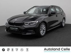 Saphirschwarz metallic475schwarz Gebraucht 2021 BMW 330 Sport Line Limousine | 23.999 € (Guter Preis)