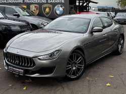 Grau Gebraucht 2018 Maserati Ghibli GranLusso Limousine | 29.999 € (Etwas zu teuer)