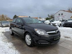 Schwarz Gebraucht 2010 Opel Astra GTC Basis Coupé | 6.999 € (Teuer)