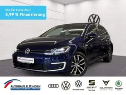 Blau Gebraucht 2020 VW e-Golf Kleinwagen | 16.680 € (Fairer Preis)
