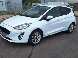 Weiß Gebraucht 2018 Ford Fiesta Cool & Connect Kleinwagen | 10.000 € (Etwas zu teuer)