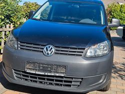 Schwarz Gebraucht 2012 VW Caddy Van / Kleinbus | 6.500 €