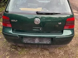 Grün Gebraucht 1999 VW Golf IV Kleinwagen | 700 € (Superpreis)