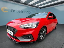 Rot Gebraucht 2019 Ford Focus ST Limousine | 22.099 € (Fairer Preis)