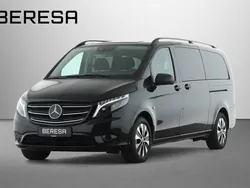Obsidianschwarz Gebraucht 2023 Mercedes Vito Van / Kleinbus | 46.380 € (Teuer)