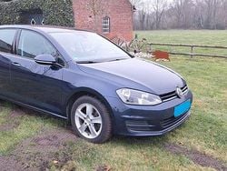 Blau Gebraucht 2014 VW Golf Limousine | 9.500 € (Guter Preis)