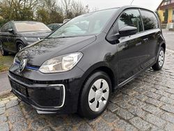 Schwarz Gebraucht 2022 VW e-up! Kleinwagen | 16.880 €