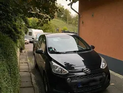 Schwarz Gebraucht 2017 Hyundai i10 Kleinwagen | 3.500 €