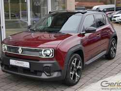 Karmesinrot, schwarzes dach Neu 2025 Renault 4 E-Tech Komfort SUV | 35.489 € (Fairer Preis)